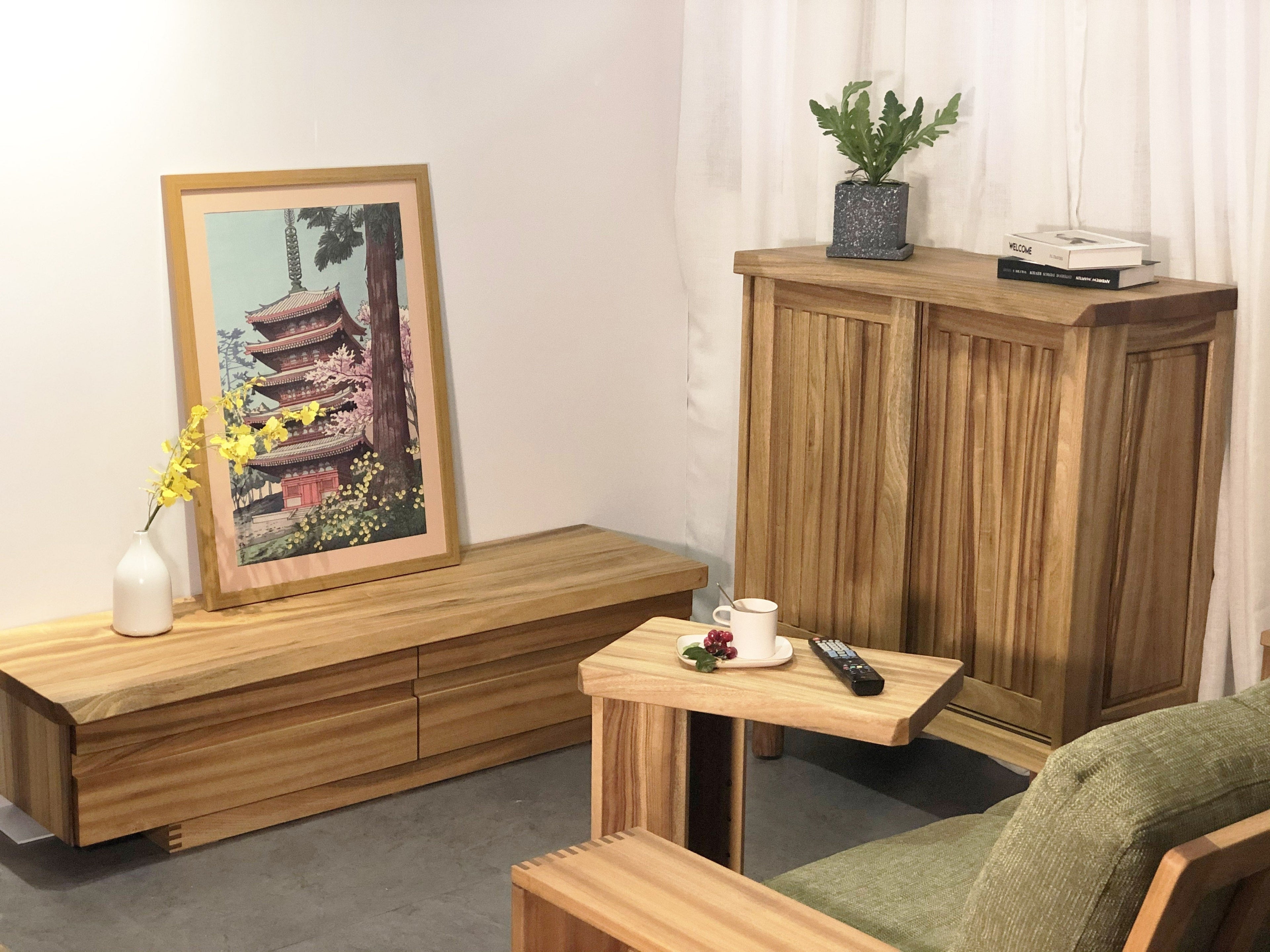 Himuka 楠木趟門鞋櫃 - w184cm