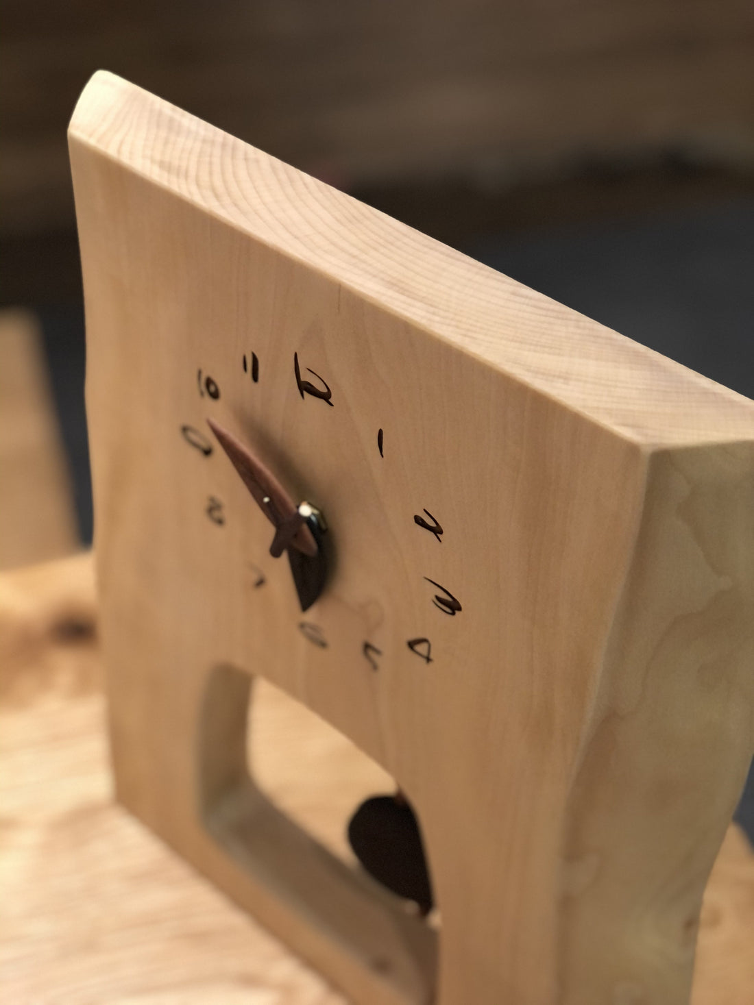 一枚板時計 - 枥木