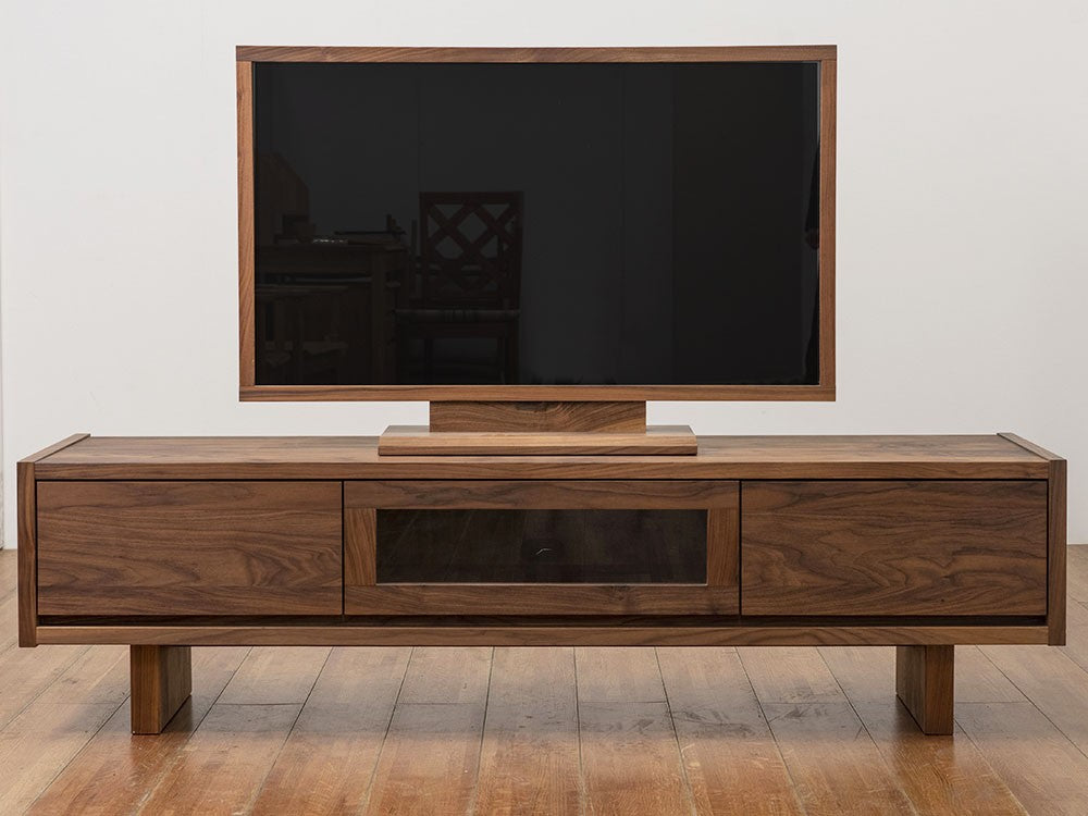 立系列電視櫃 - 胡桃木