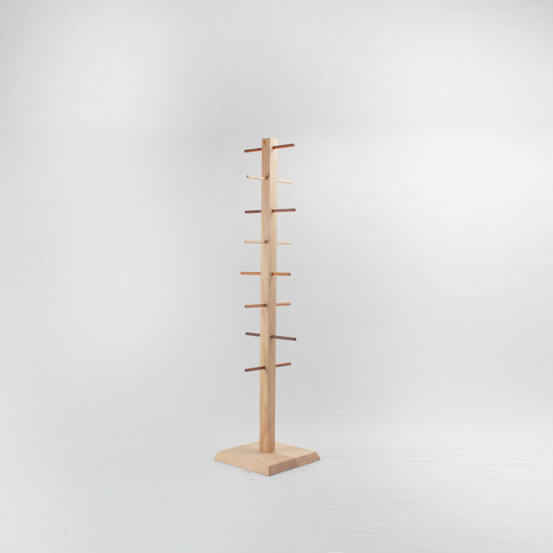 日本枥木掛衣架