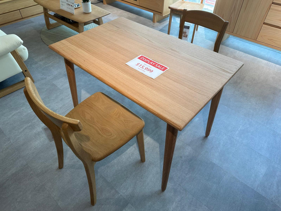 [陳列品] 安系列餐枱 + 2餐椅